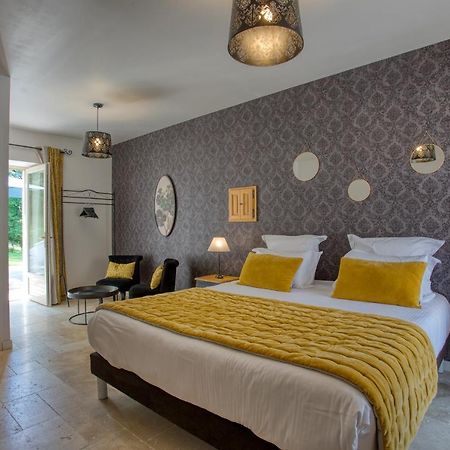 Domaine Des Pierres Blanches - Chambres D'Hotes Carlux Exteriör bild