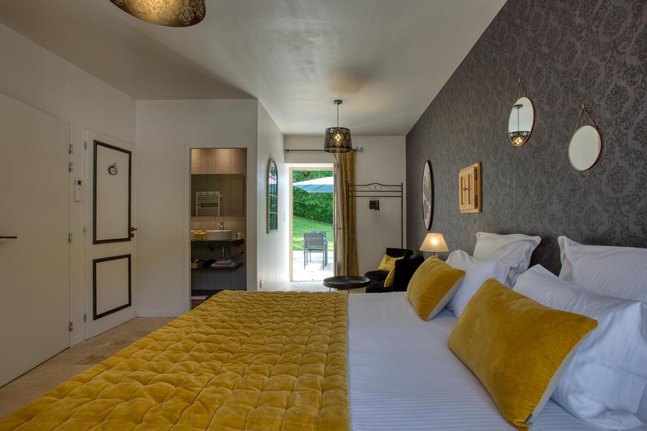 Domaine Des Pierres Blanches - Chambres D'Hotes Carlux Exteriör bild