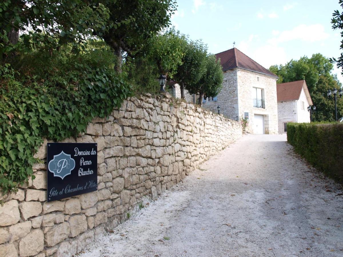 Domaine Des Pierres Blanches - Chambres D'Hotes Carlux Exteriör bild